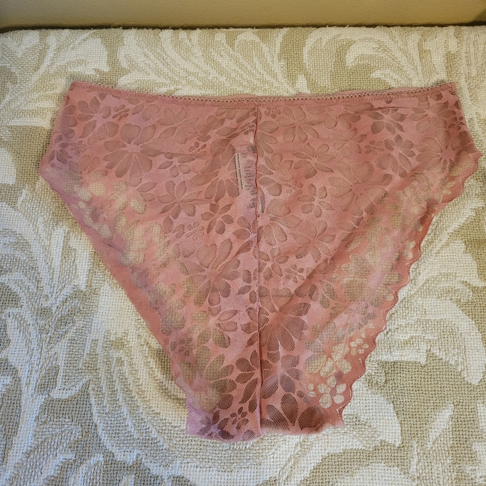Victoria's Secret | Salmon Pink High-leg Cheeky Large EUC Panties